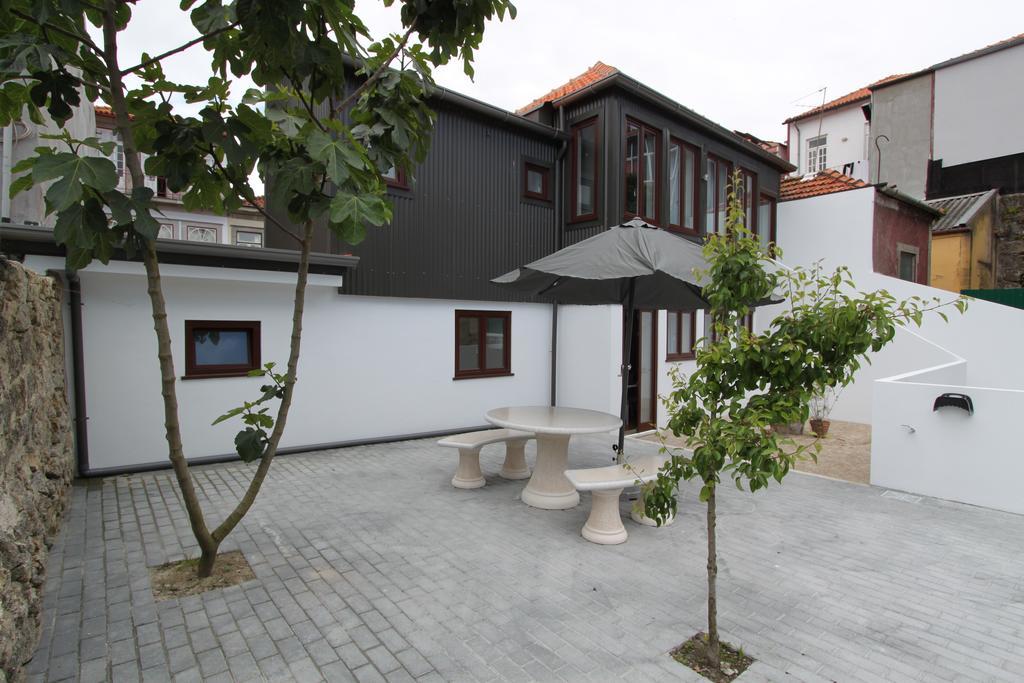 Bra.Com Apartments Oporto Pinheiros Exteriör bild